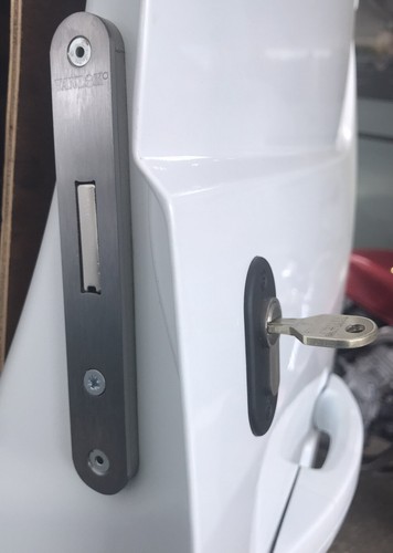 Van security vanlok deadlock - vanlok,